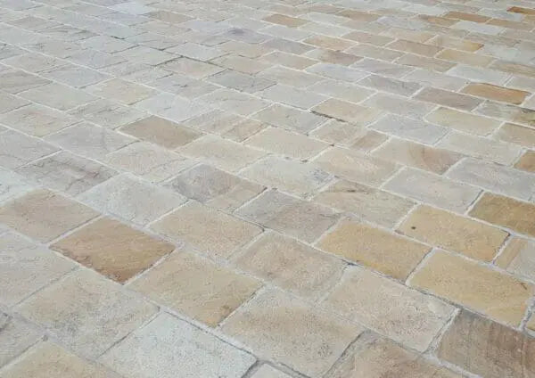Fossil Mint Cobble Stone Set (100mm x 200mm) – 900 Cobbles (9m2 Pack)