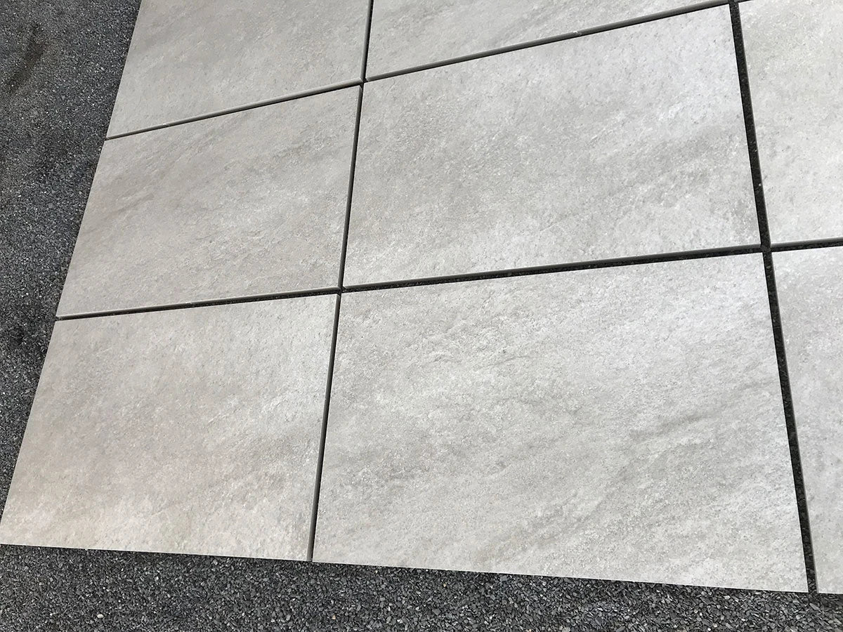 Hammer Stone Grey Outdoor Porcelain Paving Tiles – 900mm x 600mm – 20mm (21.6sqm)