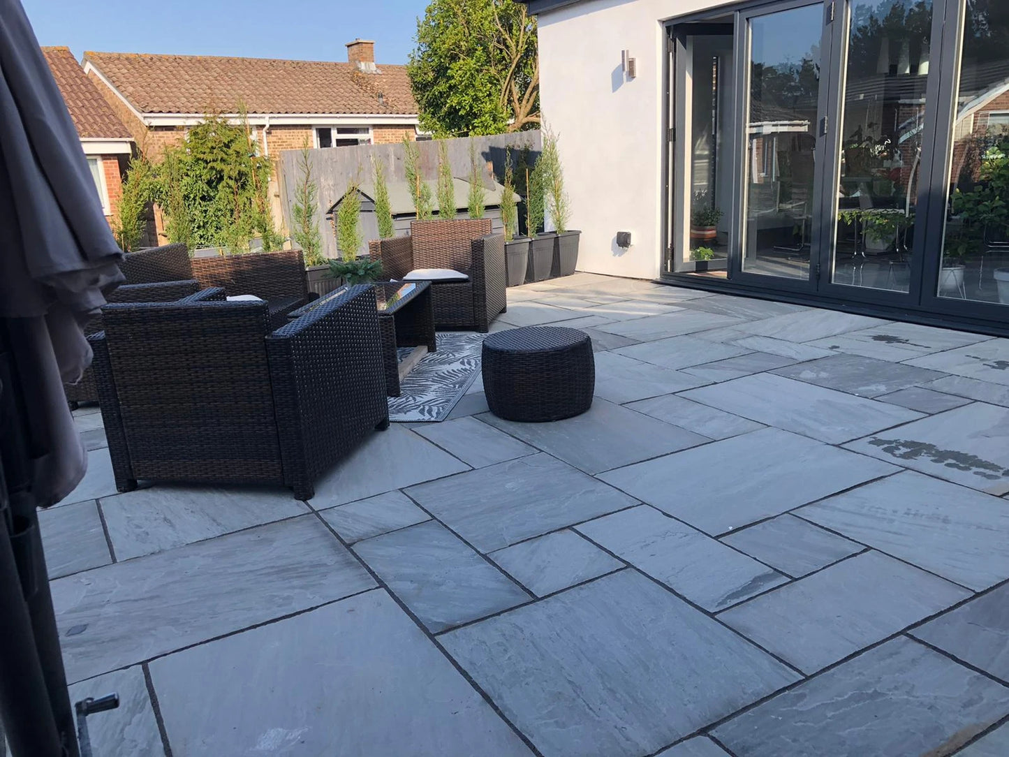 Kandla Grey Indian Sandstone Paving Slabs – Mixed – Patio Kit – 22mm (18.9sqm)