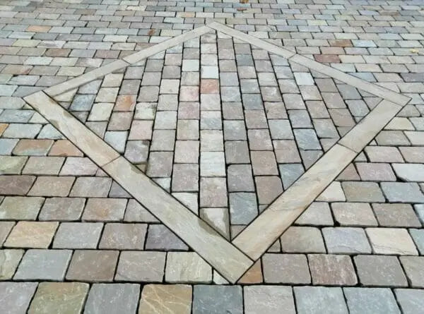 Lime Yellow Cobble Stone Set (100mm x 200mm) – 900 Cobbles (9m2 Pack)