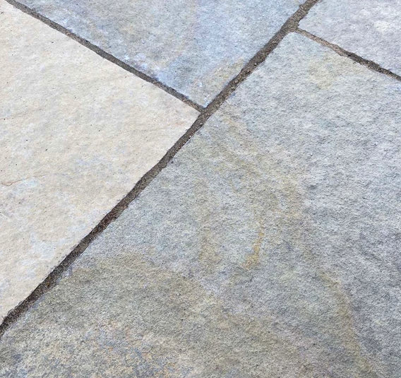 Lime Yellow Limestone Paving Slabs – 600mm x 900mm – 22mm (16.9 sqm)