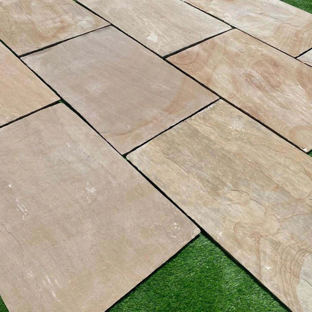 Rippon Buff Indian Sandstone Paving Slabs – 600mm x 900mm – 22mm (18.5sqm)