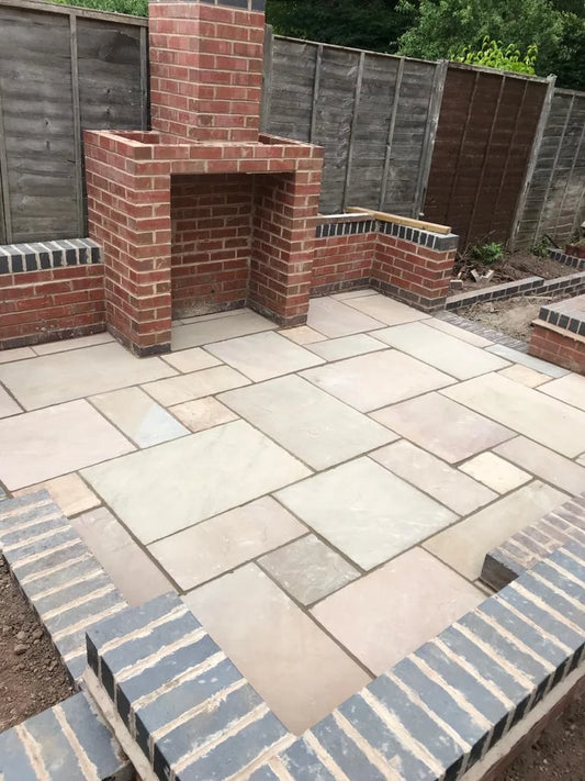 Rippon Buff Indian Sandstone Paving Slabs – Mixed – Patio Kit – 22mm (18.9sqm)