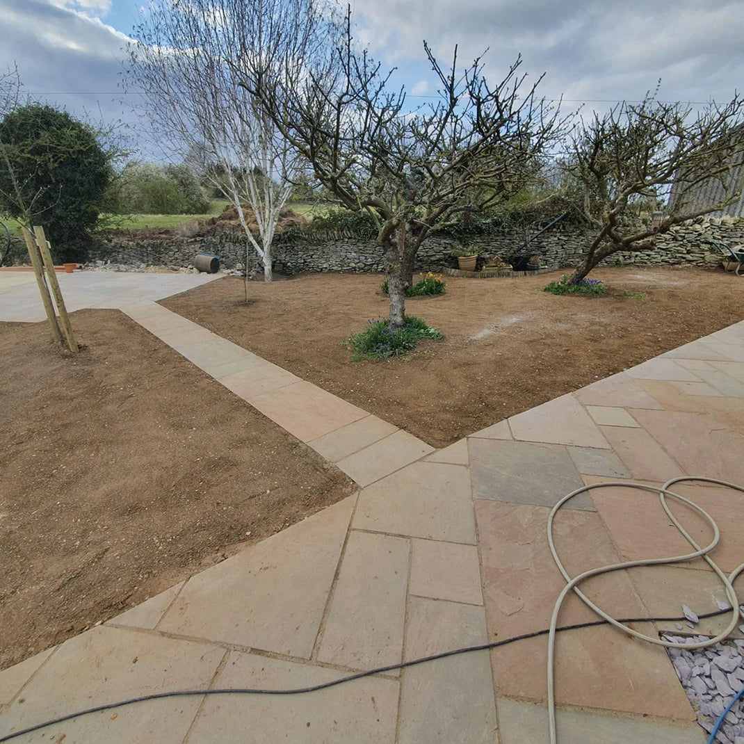 Ravina Indian Sandstone Paving Slabs – Mixed – Patio Kit – 22mm (18.9sqm)
