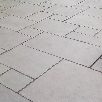 Dove Grey Limestone Paving Slabs – Mixed – 22mm (15.3sqm)
