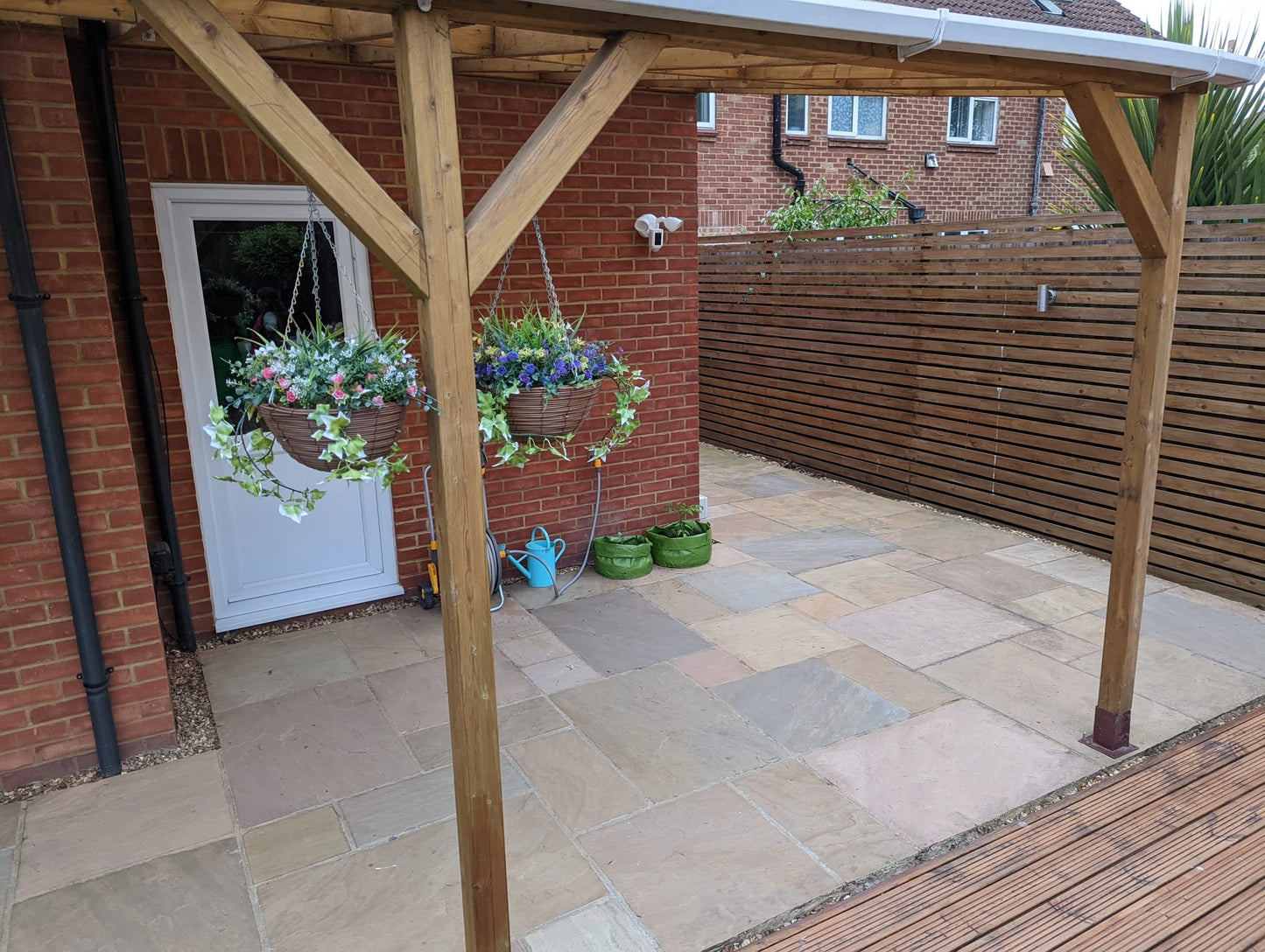 Raj Blend Indian Sandstone Paving Slabs – Mixed – Patio Kit – 22mm (18.9sqm)